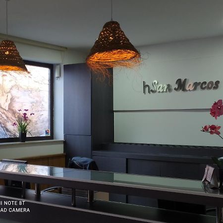 Hostal San Marcos San Martín de la Vega Exterior foto